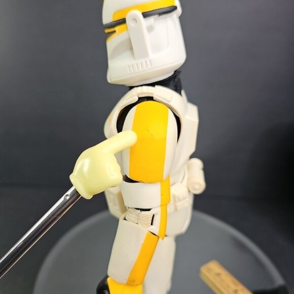 Star Wars Attack of the Clones Clone Commander 12” W/ Yellow Stripes 2002 VTG - Picture 14 of 16
